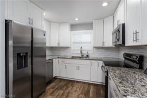 959 Winsome Road, NORTH FORT MYERS, FL 33903 Sold 02/13/24
