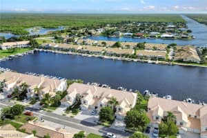 370 Stella Maris Drive, NAPLES, FL 34114 Sold 10/31/23