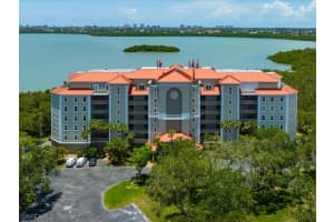 269 Vintage Bay Drive, MARCO ISLAND, FL 34145 Sold 01/04/24