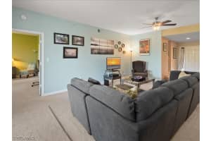 269 Vintage Bay Drive, MARCO ISLAND, FL 34145 Sold 01/04/24