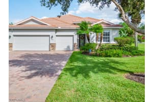 8050 Princeton Drive, NAPLES, FL 34104 Sold 11/20/23