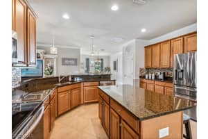 8050 Princeton Drive, NAPLES, FL 34104 Sold 11/20/23