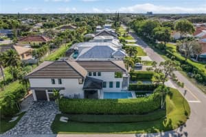 601 91st Avenue, NAPLES, FL 34108 Sold 01/03/25