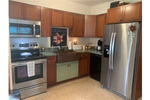 1715 Winkler Avenue, FORT MYERS, FL 33901 Sold 01/24/24