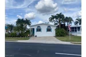 3026 Crystal Lake Drive, NAPLES, FL 34119 Sold 12/08/23