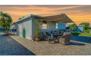 434 Rainbow Drive, NORTH FORT MYERS, FL 33903 Sold 10/16/24
