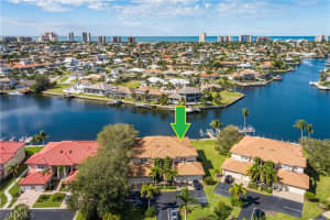 206 Waterway Court, MARCO ISLAND, FL 34145 Sold 11/01/23