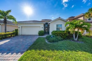 2462 Heydon Circle, NAPLES, FL 34120 Sold 11/20/23