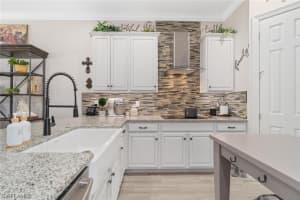 1187 Town And River Drive, FORT MYERS, FL 33919 Sold 12/21/23