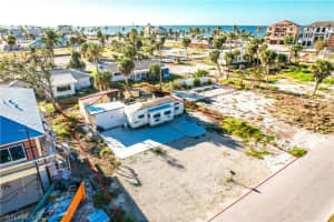 140 Jefferson Street, FORT MYERS BEACH, FL 33931 Sold 04/14/25