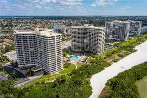 440 Seaview Court, MARCO ISLAND, FL 34145 Sold 08/01/24