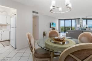 440 Seaview Court, MARCO ISLAND, FL 34145 Sold 08/01/24