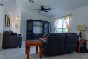 737 Grove Drive, NAPLES, FL 34120 Sold 04/30/24