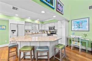 1646 Middle Gulf Drive, Sanibel, FL 33957 Sold 04/28/25