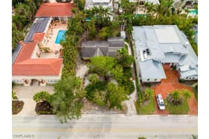 190 7TH Avenue, Naples, FL 34102 - MLS#223079436