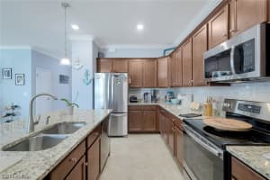9386 FOXGLOVE Lane, NAPLES, FL 34120 Sold 09/27/24