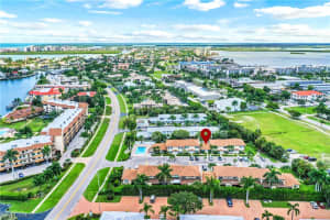 731 Elkcam Circle, MARCO ISLAND, FL 34145 Sold 03/11/24
