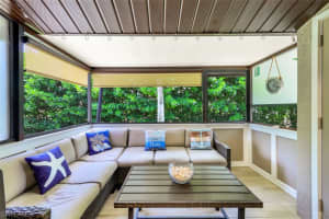 731 Elkcam Circle, MARCO ISLAND, FL 34145 Sold 03/11/24