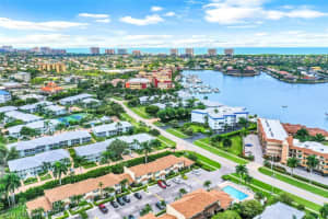 731 Elkcam Circle, MARCO ISLAND, FL 34145 Sold 03/11/24