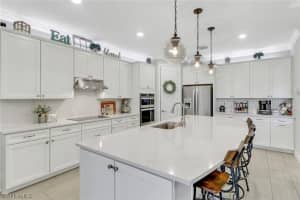 2361 Tangerine Lane, NAPLES, FL 34120 Sold 01/12/24