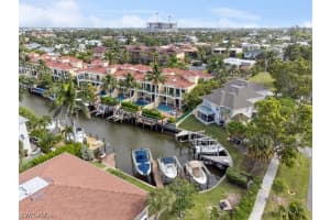 1495 Blue Point Avenue, NAPLES, FL 34102 Sold 04/09/24