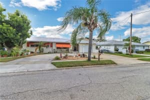 4625 Forest Glen Drive, NORTH FORT MYERS, FL 33903 Sold 02/27/24