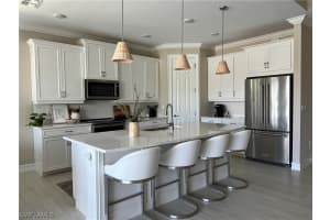 301 Spiaggio Court, NAPLES, FL 34114 Sold 03/22/24