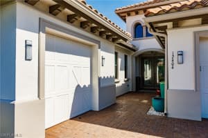 12404 Wisteria Drive, NAPLES, FL 34120 Sold 05/15/24