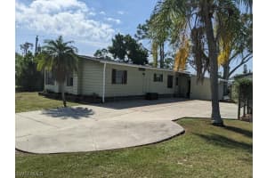 9795 Lake Fairways Boulevard, NORTH FORT MYERS, FL 33903 Sold 01/18/24