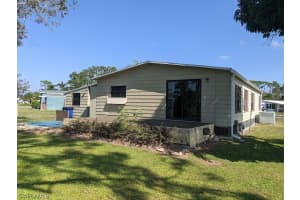 9795 Lake Fairways Boulevard, NORTH FORT MYERS, FL 33903 Sold 01/18/24
