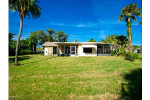4752 Rue Helene, Sanibel, FL 33957, Sold 12/29/23