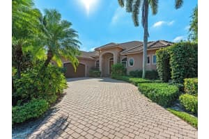 9729 Wilshire Lakes Boulevard, NAPLES, FL 34109 Sold 12/18/23