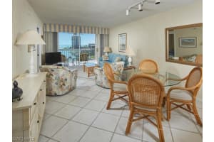 901 Collier Court, MARCO ISLAND, FL 34145 Sold 03/15/24