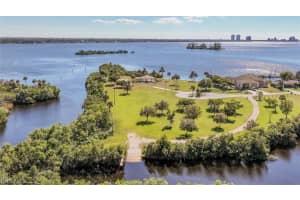 2333 Westwood Road, NORTH FORT MYERS, FL 33917 Sold 01/29/24