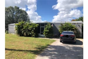 8386 Suncoast Drive, NORTH FORT MYERS, FL 33917 Sold 10/07/24