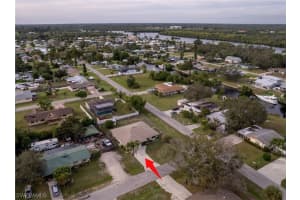 2101 Hibiscus Road, FORT MYERS, FL 33905 Sold 09/24/24