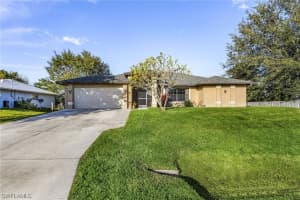 2380 Leavitt Road, ALVA, FL 33920 Sold 12/28/23