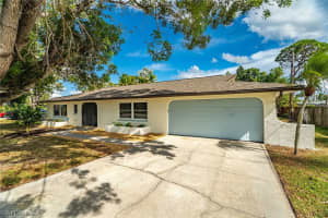 8518 Exeter Street, FORT MYERS, FL 33907 Sold 04/19/24