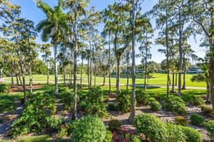 103 Clubhouse Lane, NAPLES, FL 34105 Sold 12/14/23