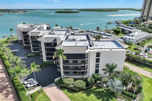 961 Collier Court, MARCO ISLAND, FL 34145 Sold 03/13/24
