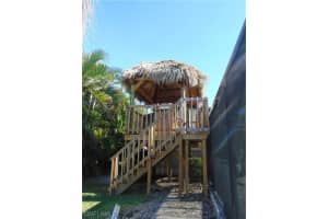 22 Palmview Boulevard, FORT MYERS BEACH, FL 33931 Sold 12/14/23