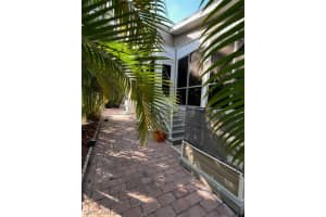 1570 Diamond Lake Circle, NAPLES, FL 34114 Sold 01/31/24