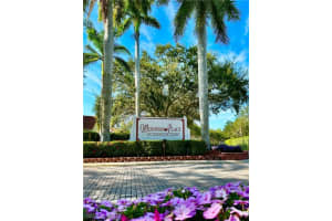 570 Windsor Square, NAPLES, FL 34104 Sold 02/23/24