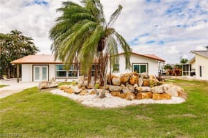 2201 Sanibel Blvd, St James City