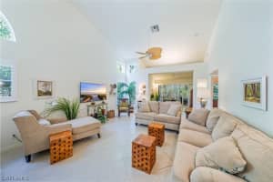348 Carinosa Court, NAPLES, FL 34110 Sold 07/18/24
