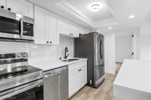 224 Palm Drive, NAPLES, FL 34112 Sold 06/28/24