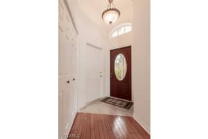 195 Lady Palm Drive, NAPLES, FL 34104 Sold 01/05/24