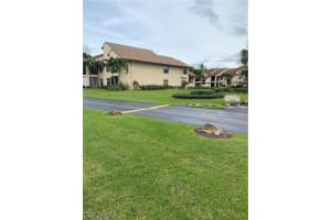 8340 Charter Club Circle, FORT MYERS, FL 33919 Sold 02/07/24
