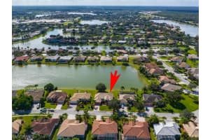 1060 Port Orange Way, NAPLES, FL 34120 Sold 09/23/24