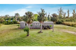 8385 Cook Drive, NORTH FORT MYERS, FL 33917 Sold 05/16/24